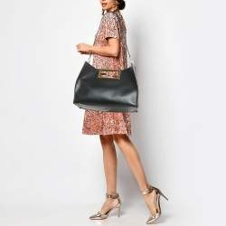 Pre Owned حقيبة يد فندي "واي" متوسطة جلد أسود