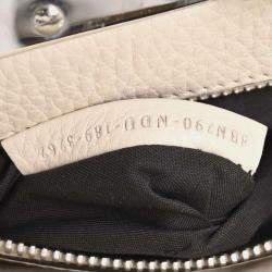 Pre Owned Fendi Off-white Leather Peekaboo 2way Handbag