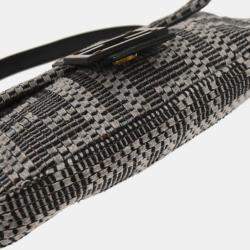 Pre Owned Fendi Gray Felt Zucca Baguette Handbag