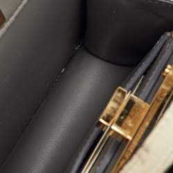 Pre Owned Fendi Grey/White Lizard Peekaboo ISeeU Petite Top Handle Bag