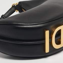 Pre Owned Fendi Black Leather Small Fendigraphy Shoulder Bag