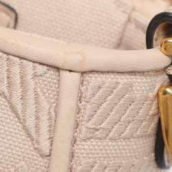 Pre Owned Fendi Beige Zucca Embroidered Canvas and Leather NM Baguette Bag