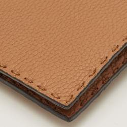 مملوكة مسبقًا Fendi Peekaboo Brown Selleria Leather Wallet