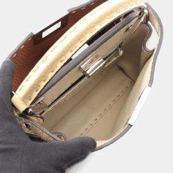 Pre Owned Fendi Peekaboo Beige Leather Shoulder Bag