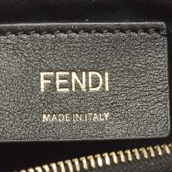 مملوكة مسبقًا محفظة بسلسلة فندي F هو فندي جلد بني/أسود وسط