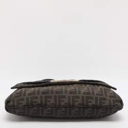 مملوكة مسبقًا حقيبة كتف فنـدي مـيا قـماش توبـاكـو زوكـا وجلد لامع