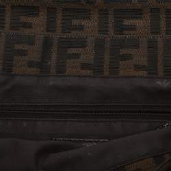 مملوكة مسبقًا حقيبة كتف فنـدي مـيا قـماش توبـاكـو زوكـا وجلد لامع