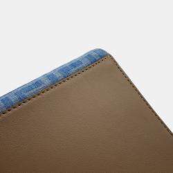 مملوكة مسبقًا حقيبة فندي أوريغامي كتف جينز أزرق