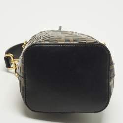 مملوكة مسبقًا حقيبة باكت فنْدي جلد زوكا بُني/أسود صغيرة ميني مون تريزور بحبل شد