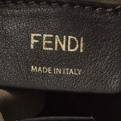 مملوكة مسبقًا حقيبة باكت فنْدي جلد زوكا بُني/أسود صغيرة ميني مون تريزور بحبل شد