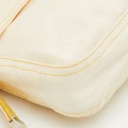 مملوكة مسبقًا Fendi Vintage Off White/Yellow Canvas and Python Trim Baguette