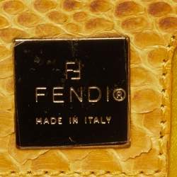 مملوكة مسبقًا Fendi Vintage Off White/Yellow Canvas and Python Trim Baguette