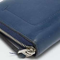 Pre Owned محفظة كونتيننتال بسحاب جلد أزرق بحري فنجي دوتكوم