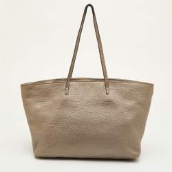 مملوكة مسبقًا Fendi Roll Selleria Metallic Grey Leather Shopper Tote
