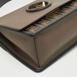 مملوكة مسبقًا حقيبة يد فندي كان آي جلد بنقشة زوكا بني داكن/أسود