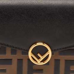 Pre Owned محفظة كونتيننتال فندي جلد مموج زوكا بني/أسود