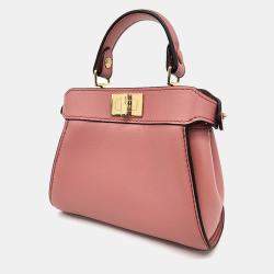 مملوكة مسبقًا Fendi Leather Nano Peekaboo Crossbody Bag