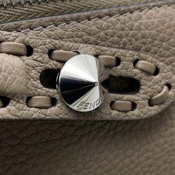 مملوكة مسبقًا حقيبة فنندي ذا واي سيليريا جلد العجل غريج مزوسطة