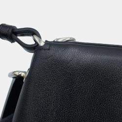 Pre Owned Fendi Marc Jacobs Collaboration Baguette Phone Pouch Black/White Leather