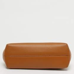 مملوكة مسبقًا حقيبة كتف فندي فيرست جلد بني صغيرة