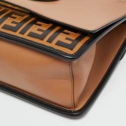 مملوكة مسبقًا حقيبة يد فندي كان آي جلد بنقشة زوكا بني داكن/أسود