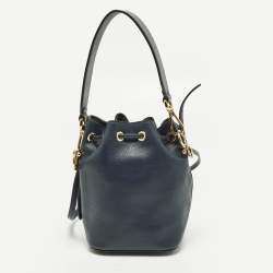 مملوكة مسبقًا Fendi Mon Tresor Mini Navy Blue Leather Bucket Bag