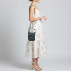 مملوكة مسبقًا Fendi Mon Tresor Mini Navy Blue Leather Bucket Bag