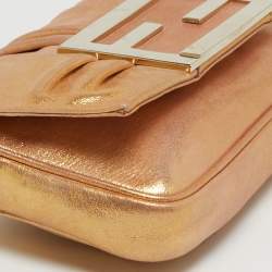 Pre Owned حقيبة كلتش سلسلة جلد لامع ذهبي فندي ميا