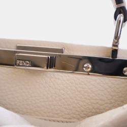 مملوكة مسبقًا حقيبة فندي بيكابو عجل صغيرة