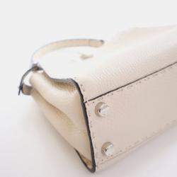 مملوكة مسبقًا حقيبة فندي بيكابو عجل صغيرة