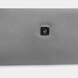 Pre Owned حقيبة فندي كلتش ظرف جلد بثلاثة ألوان مع سلسلة