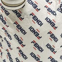 مملوكة مسبقًا حقيبة ظهر فندي فيلا مينيا نايلون أبيض قابلة للطي