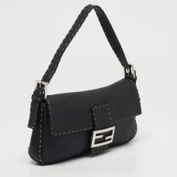 مملوكة مسبقًا Fendi Baguette Black Selleria Leather Flap Bag