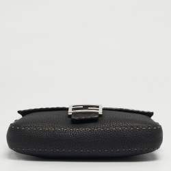 مملوكة مسبقًا Fendi Baguette Black Selleria Leather Flap Bag
