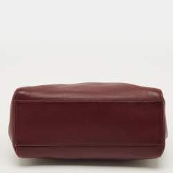 مملوكة مسبقًا حقيبة فندي بكابو صغيرة جلد عنابي بيد علوية