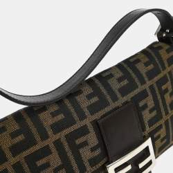 مملوكة مسبقًا Fendi Brown Zucca Baguette Handbag