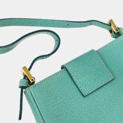 مملوكة مسبقًا حقيبة فندي جلد خنزير أخضر