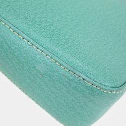 مملوكة مسبقًا حقيبة فندي جلد خنزير أخضر