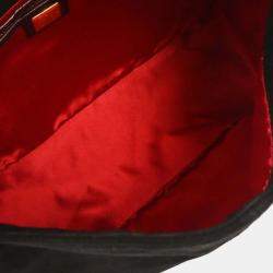 مملوكة مسبقًا Fendi Black Suede Mamma Baguette Handbag