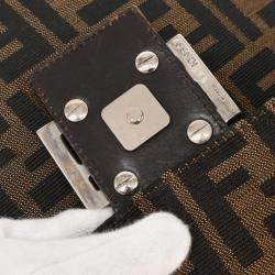 مملوكة مسبقًا Fendi Brown Canvas Zucca Mamma Baguette Handbag