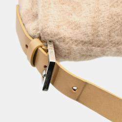 مملوكة مسبقًا Fendi Off White Wool Zucca Mamma Baguette Handbag