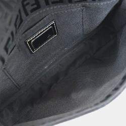 مملوكة مسبقًا حقيبة فندي زوكينو سوداء