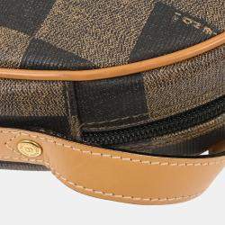 مملوكة مسبقًا حقيبة كتف بصيغة مربعة بيفونا بني وأسود من فندي