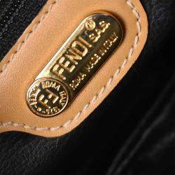 مملوكة مسبقًا حقيبة كتف بصيغة مربعة بيفونا بني وأسود من فندي