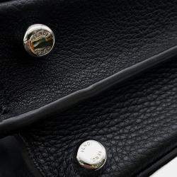 مملوكة مسبقًا Fendi Peekaboo Iseeu Mini Leather Handbag Black