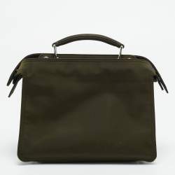 مملوكة مسبقًا حقيبة يد علوية فندي بيكابو أي سى يو صغيرة جلد أبيض