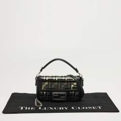 Pre Owned حقيبة باغيت ميني فندي من جلد وبلاستيك شفاف أسود