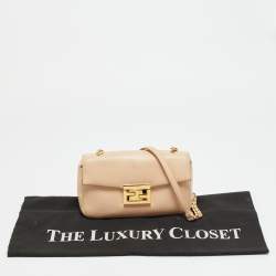 مملوكة مسبقًا ح قيبة كتف فندي بي باغيت ميني جلد خوخي