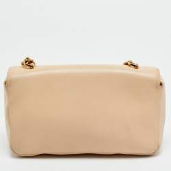 مملوكة مسبقًا حقيبة كتف فندي بي باغيت ميني جلد خوخي