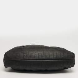 مملوكة مسبقًا حقيبة كتف فندي شيف جلد مثقوب بني شوكو FF